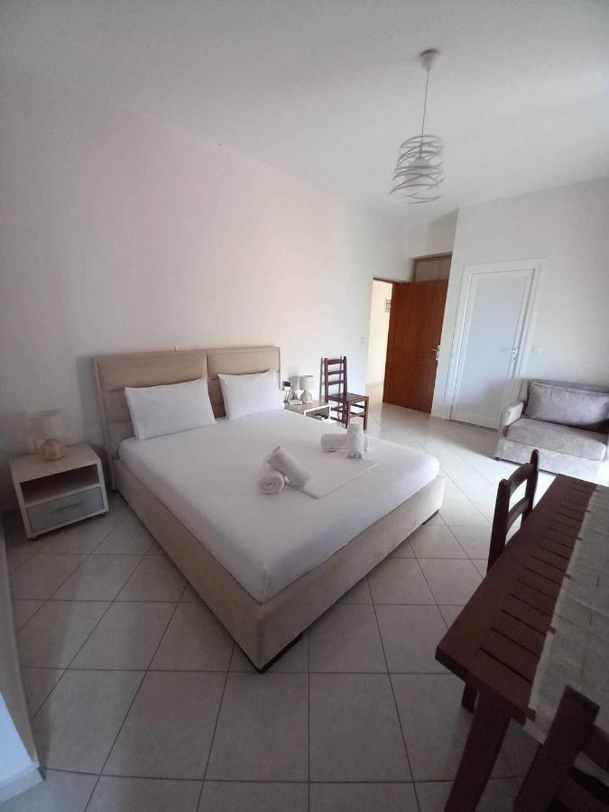 Gkoros House Old Town Vila Himare Exterior foto